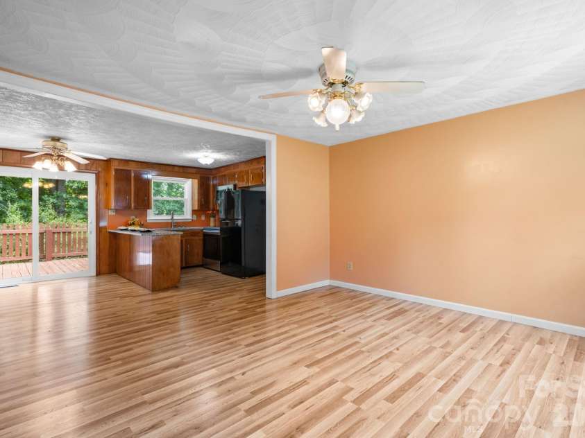 2428 Cedar Valley Drive, Conover, NC 28613.  MLS# CAR4402625, YatesRealty ID 38741. 
