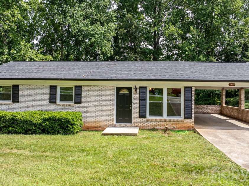 2428 Cedar Valley Drive, Conover, NC 28613.  MLS# CAR4402625, YatesRealty ID 38741. 
