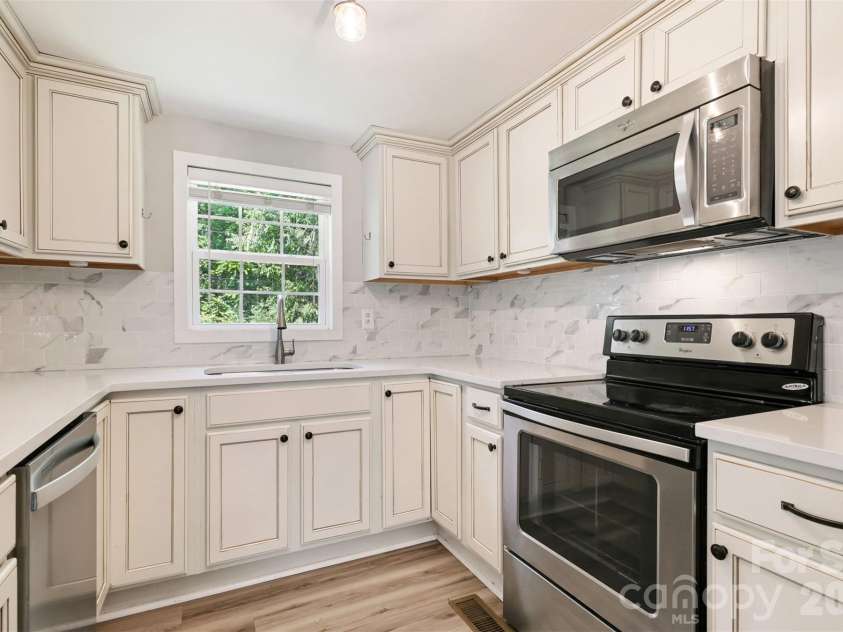 6605 Rose Drive, Indian Trail, NC 28079.  MLS# CAR4404078, YatesRealty ID 38742. 