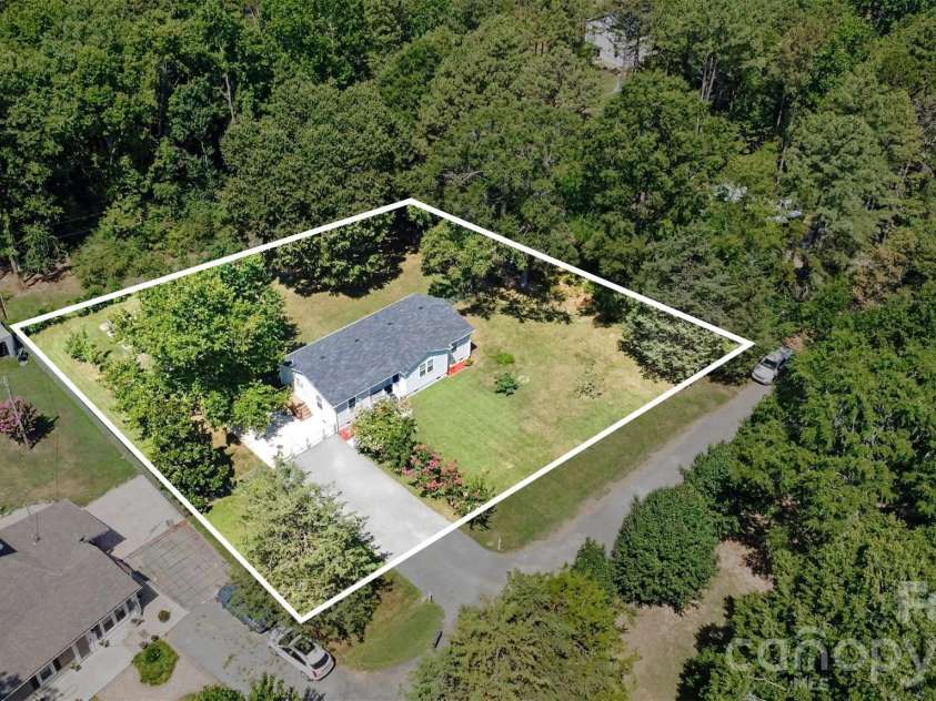 6605 Rose Drive, Indian Trail, NC 28079.  MLS# CAR4404078, YatesRealty ID 38742. 