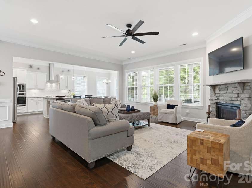 2498 Creekview Drive, Waxhaw, NC 28173.  MLS# CAR4403049, YatesRealty ID 38743. 