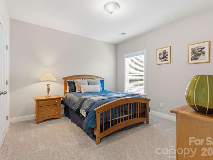 2498 Creekview Drive, Waxhaw, NC 28173.  MLS# CAR4403049, YatesRealty ID 38743. 