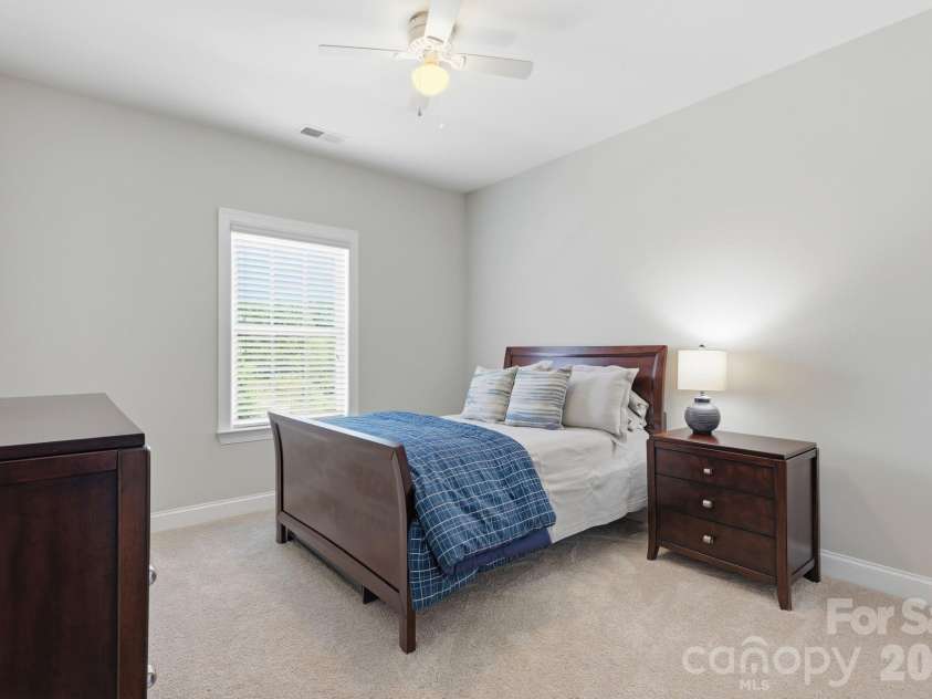 2498 Creekview Drive, Waxhaw, NC 28173.  MLS# CAR4403049, YatesRealty ID 38743. 