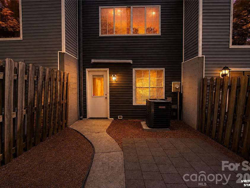 1231 Scaleybark Road, Charlotte, NC 28209.  MLS# CAR4398177, YatesRealty ID 38744. Edited photo