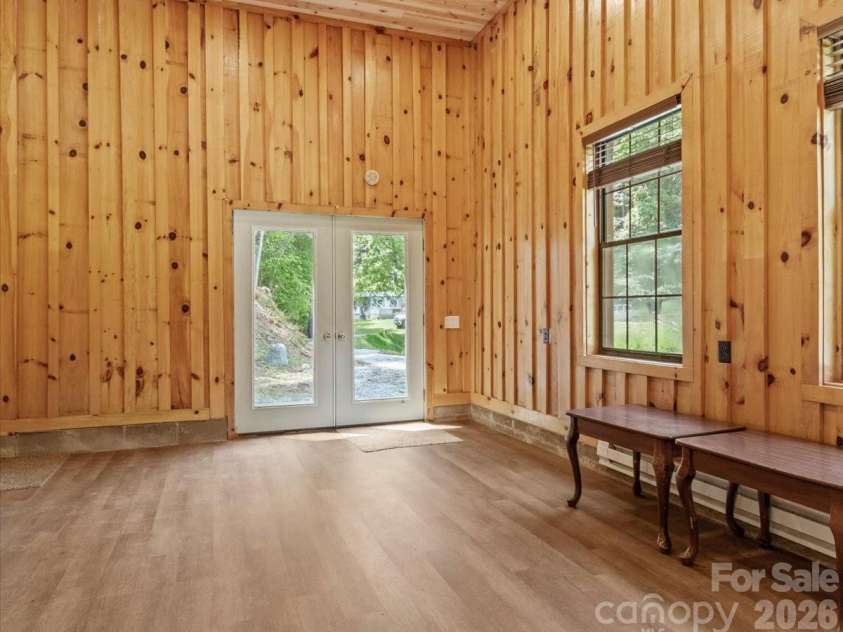 323 McCurrey Road, Burnsville, NC 28714.  MLS# CAR4400496, YatesRealty ID 38746. 