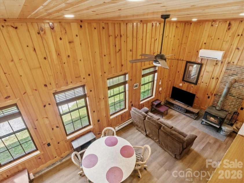 323 McCurrey Road, Burnsville, NC 28714.  MLS# CAR4400496, YatesRealty ID 38746. 