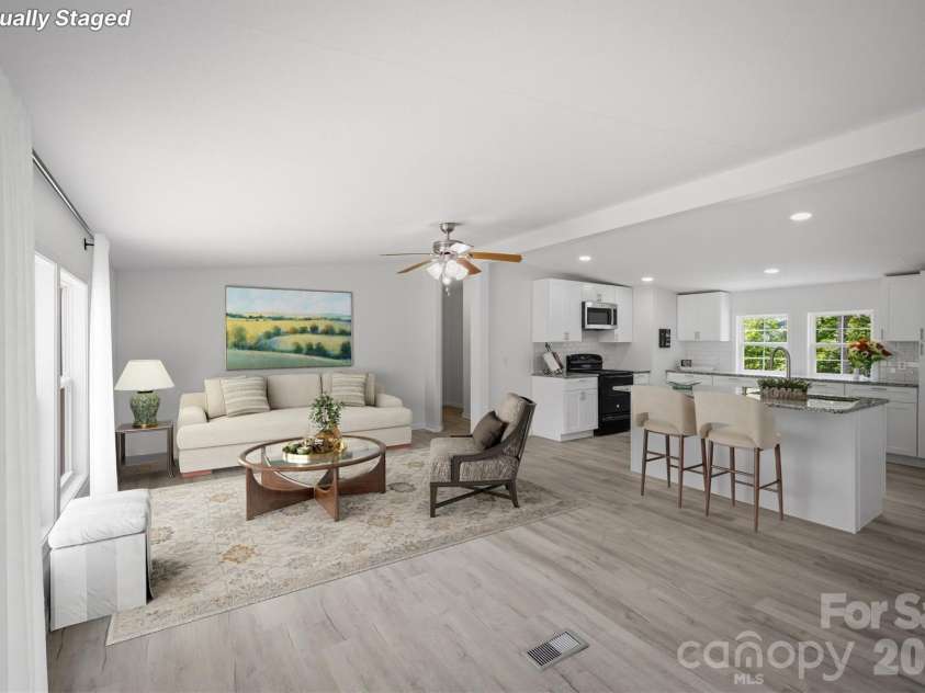 2688 Kite Drive, Lenoir, NC 28645.  MLS# CAR4402263, YatesRealty ID 38749. 