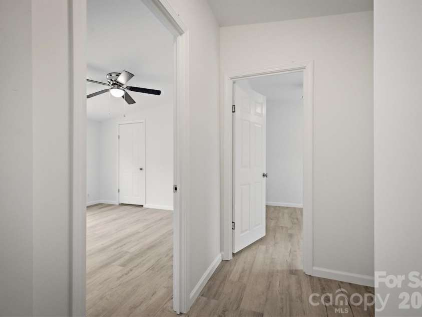 2688 Kite Drive, Lenoir, NC 28645.  MLS# CAR4402263, YatesRealty ID 38749. 