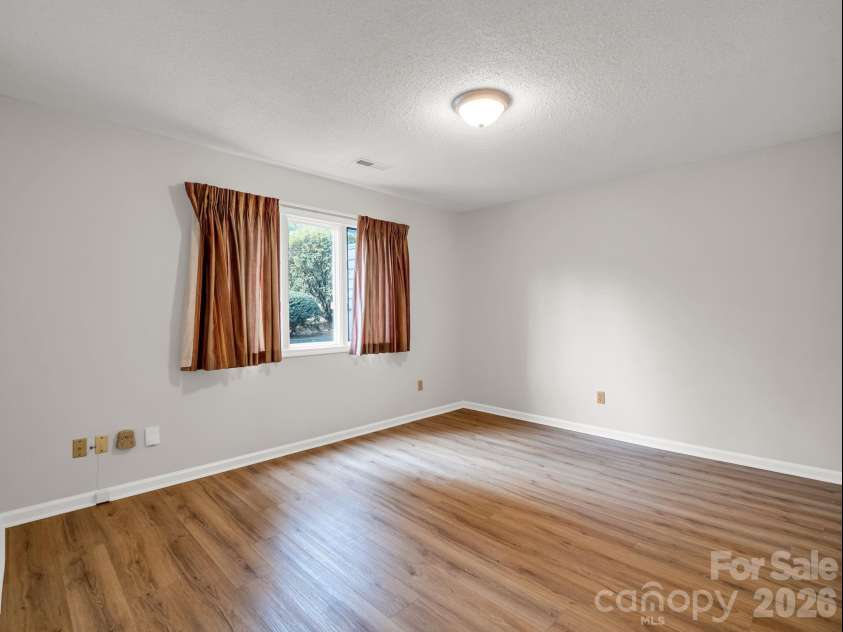 303 Golfside Drive, Flat Rock, NC 28731.  MLS# CAR4352629, YatesRealty ID 3875. 2nd Bedroom