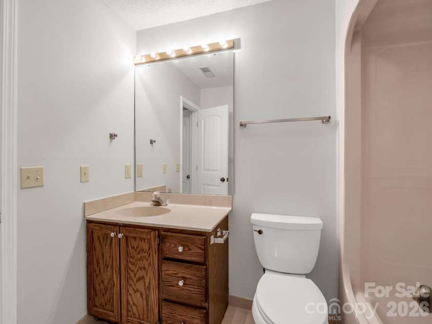 303 Golfside Drive, Flat Rock, NC 28731.  MLS# CAR4352629, YatesRealty ID 3875. Guest/Hall Bath