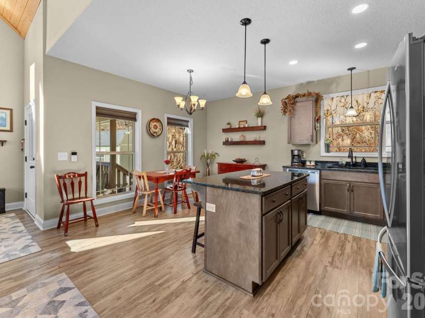 410 Moonlight Trail, Bryson City, NC 28713.  MLS# CAR4341559, YatesRealty ID 3875. 