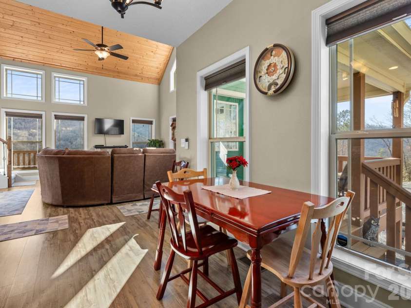 410 Moonlight Trail, Bryson City, NC 28713.  MLS# CAR4341559, YatesRealty ID 3875. 