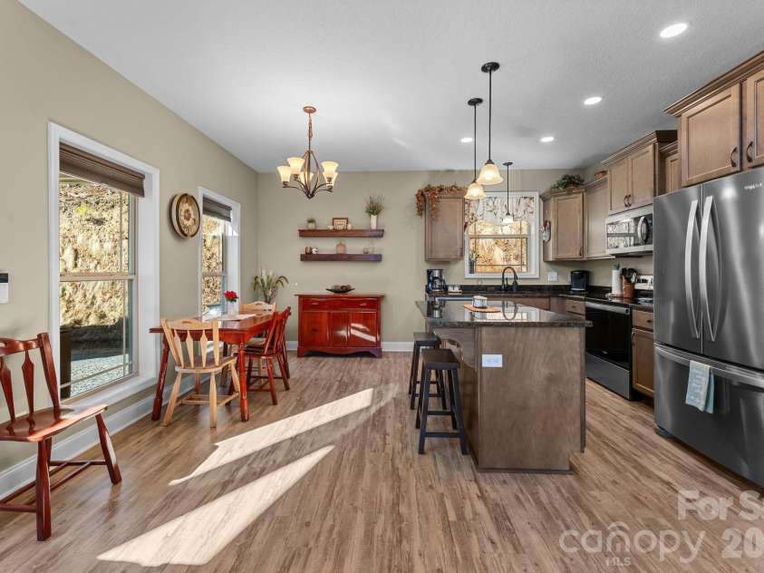 410 Moonlight Trail, Bryson City, NC 28713.  MLS# CAR4341559, YatesRealty ID 3875. 