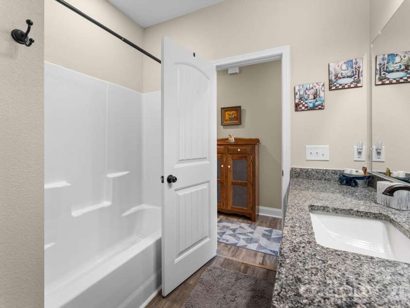 410 Moonlight Trail, Bryson City, NC 28713.  MLS# CAR4341559, YatesRealty ID 3875. 