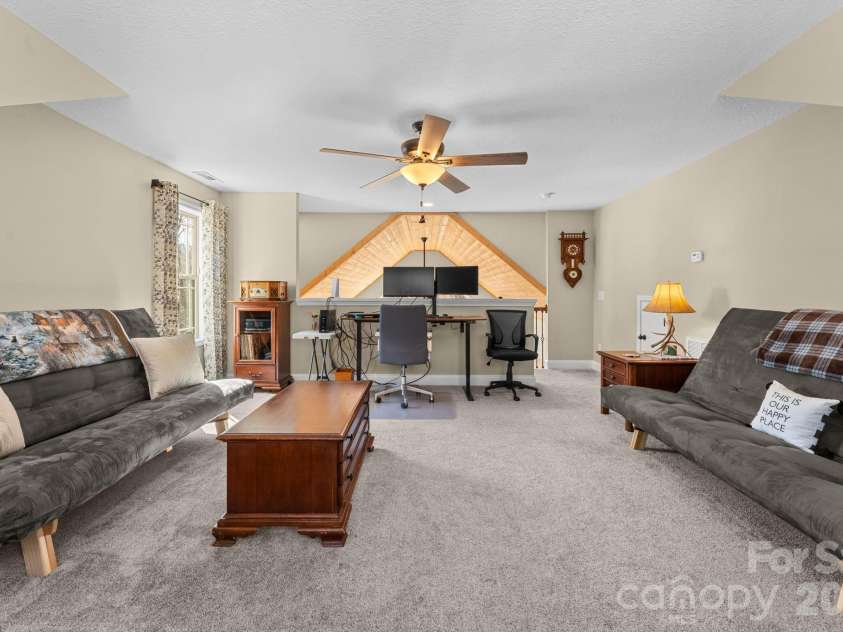 410 Moonlight Trail, Bryson City, NC 28713.  MLS# CAR4341559, YatesRealty ID 3875. 