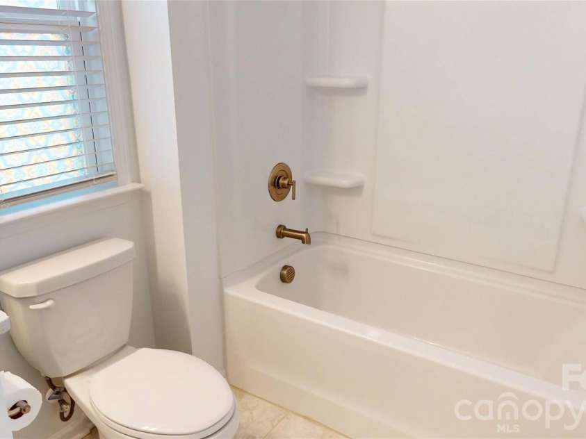 13248 Chopin Ridge Road, Huntersville, NC 28078.  MLS# CAR4405216, YatesRealty ID 38751. 