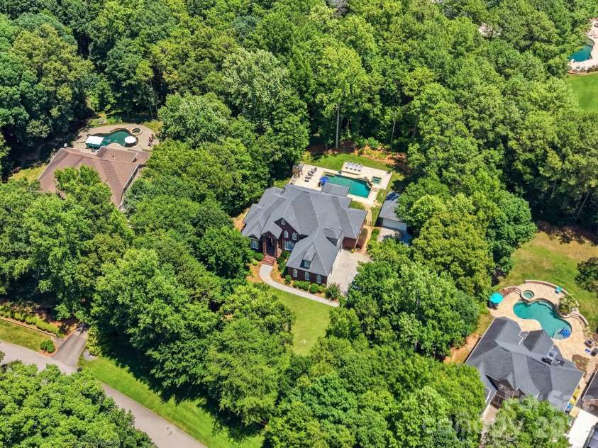 832 Savile Lane, Fort Mill, SC 29715.  MLS# CAR4401488, YatesRealty ID 38752. 