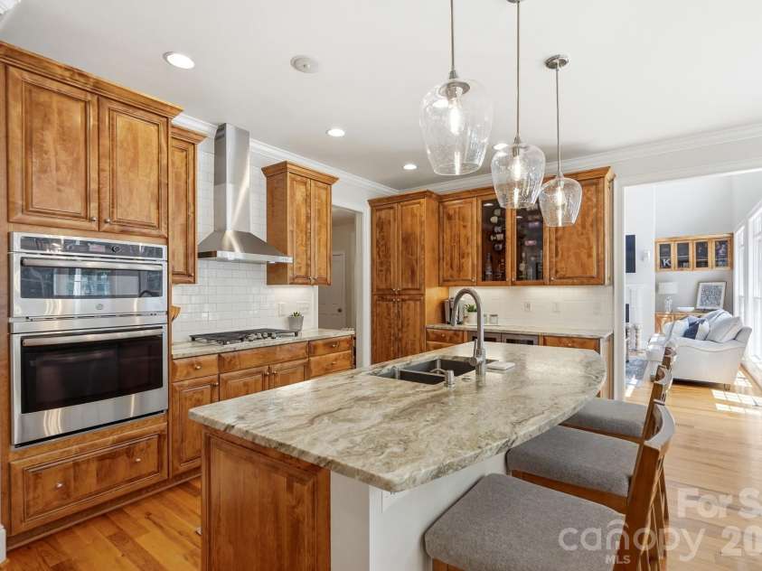832 Savile Lane, Fort Mill, SC 29715.  MLS# CAR4401488, YatesRealty ID 38752. 
