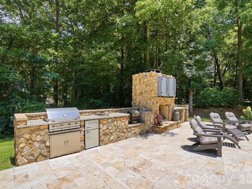 832 Savile Lane, Fort Mill, SC 29715.  MLS# CAR4401488, YatesRealty ID 38752. 