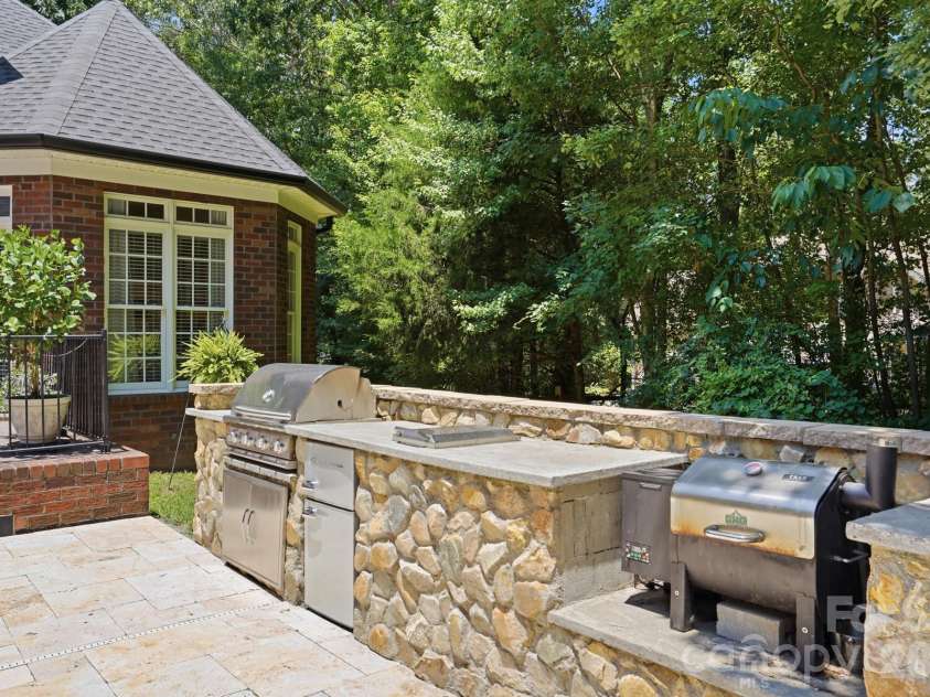 832 Savile Lane, Fort Mill, SC 29715.  MLS# CAR4401488, YatesRealty ID 38752. 