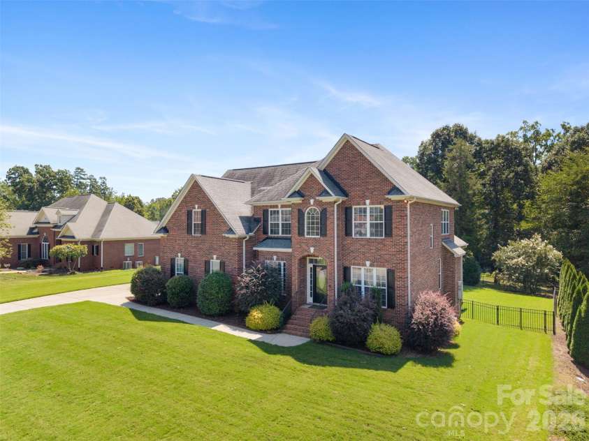 5508 Tillery Lane, Gastonia, NC 28056.  MLS# CAR4391366, YatesRealty ID 38754. 