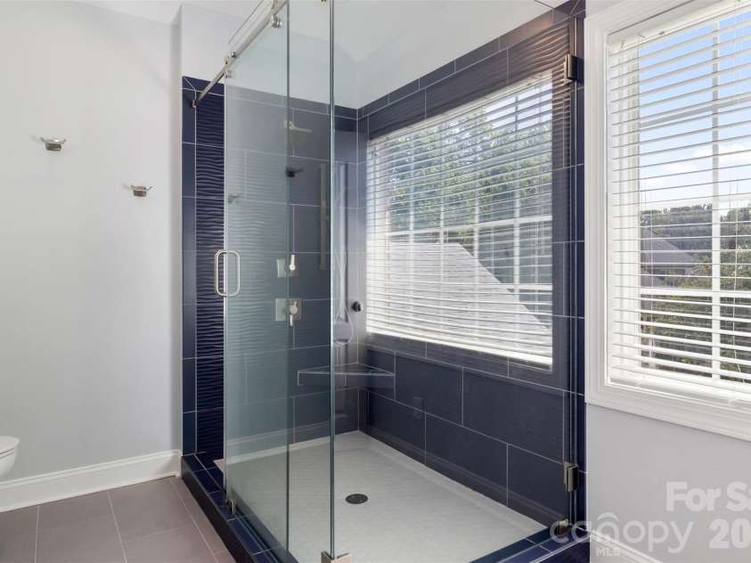 5508 Tillery Lane, Gastonia, NC 28056.  MLS# CAR4391366, YatesRealty ID 38754. Primary bathroom