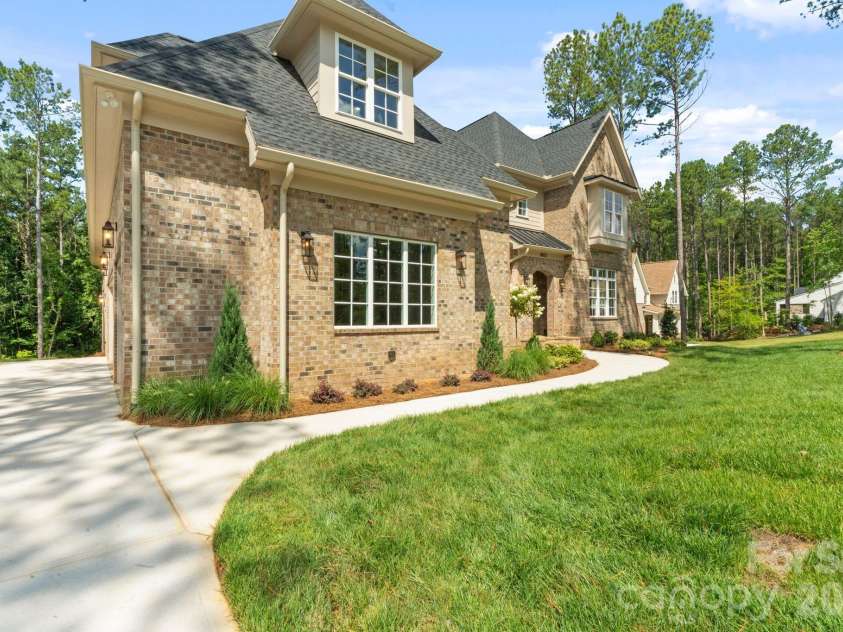 8022 Gulf Creek Road, Lancaster, SC 29720.  MLS# CAR4403742, YatesRealty ID 38755. Front of House