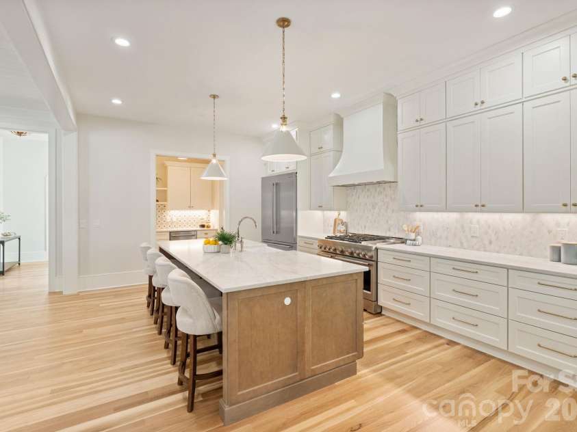 8022 Gulf Creek Road, Lancaster, SC 29720.  MLS# CAR4403742, YatesRealty ID 38755. Kitchen