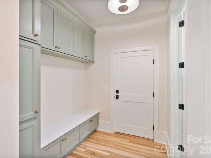 8022 Gulf Creek Road, Lancaster, SC 29720.  MLS# CAR4403742, YatesRealty ID 38755. Mudroom