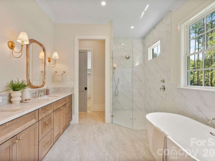 8022 Gulf Creek Road, Lancaster, SC 29720.  MLS# CAR4403742, YatesRealty ID 38755. Primary Bathroom