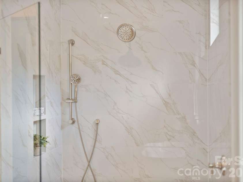 8022 Gulf Creek Road, Lancaster, SC 29720.  MLS# CAR4403742, YatesRealty ID 38755. Primary Bathroom