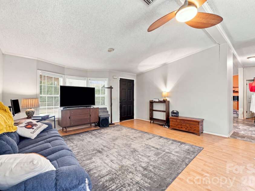 1062 Bayneswood Lane, Fort Mill, SC 29707.  MLS# CAR4386389, YatesRealty ID 38756. 
