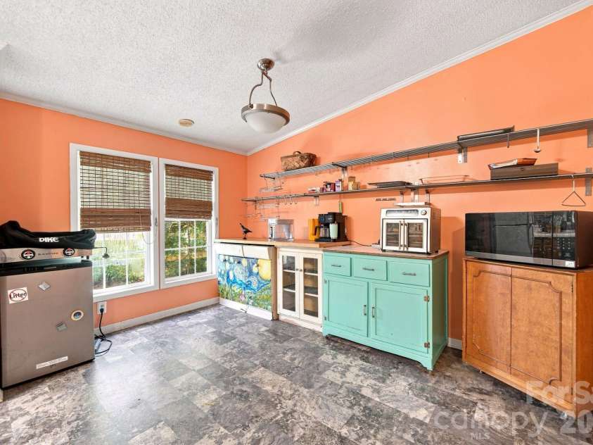 1062 Bayneswood Lane, Fort Mill, SC 29707.  MLS# CAR4386389, YatesRealty ID 38756. 