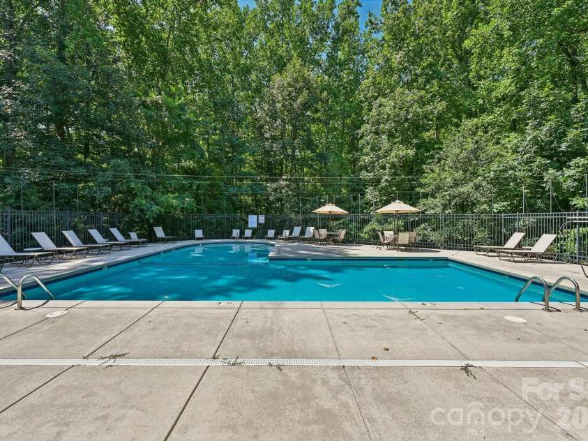 20524 Harbor View Drive, Cornelius, NC 28031.  MLS# CAR4400251, YatesRealty ID 38757. 