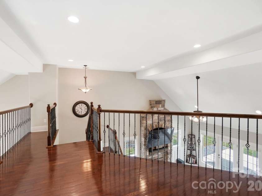 9151 Vagabond Road, Charlotte, NC 28227.  MLS# CAR4383699, YatesRealty ID 38758. 