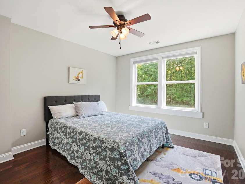 9151 Vagabond Road, Charlotte, NC 28227.  MLS# CAR4383699, YatesRealty ID 38758. 