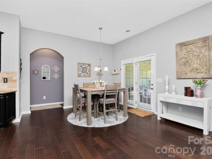 12823 Plumleaf Drive, Charlotte, NC 28213.  MLS# CAR4403899, YatesRealty ID 38759. 