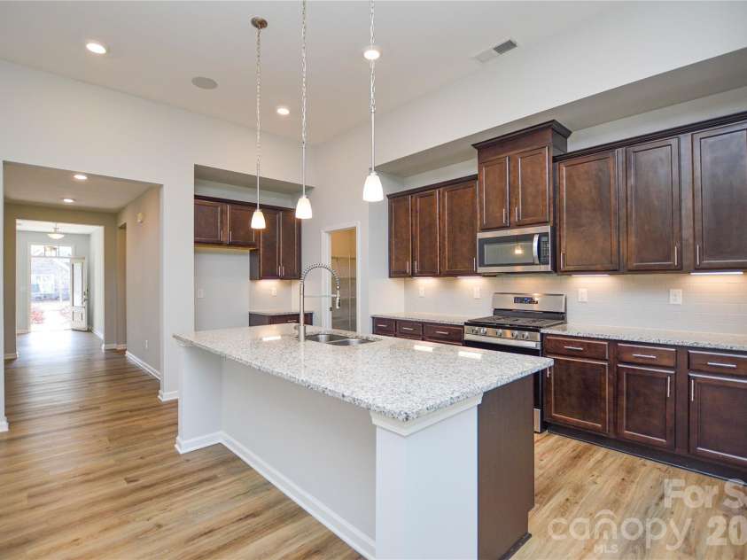 563 Rustlewood Way, Rock Hill, SC 29732.  MLS# CAR4356087, YatesRealty ID 3876. 