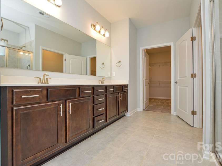 563 Rustlewood Way, Rock Hill, SC 29732.  MLS# CAR4356087, YatesRealty ID 3876. 