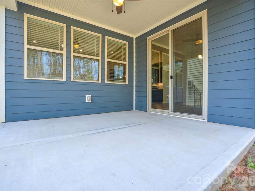 563 Rustlewood Way, Rock Hill, SC 29732.  MLS# CAR4356087, YatesRealty ID 3876. 