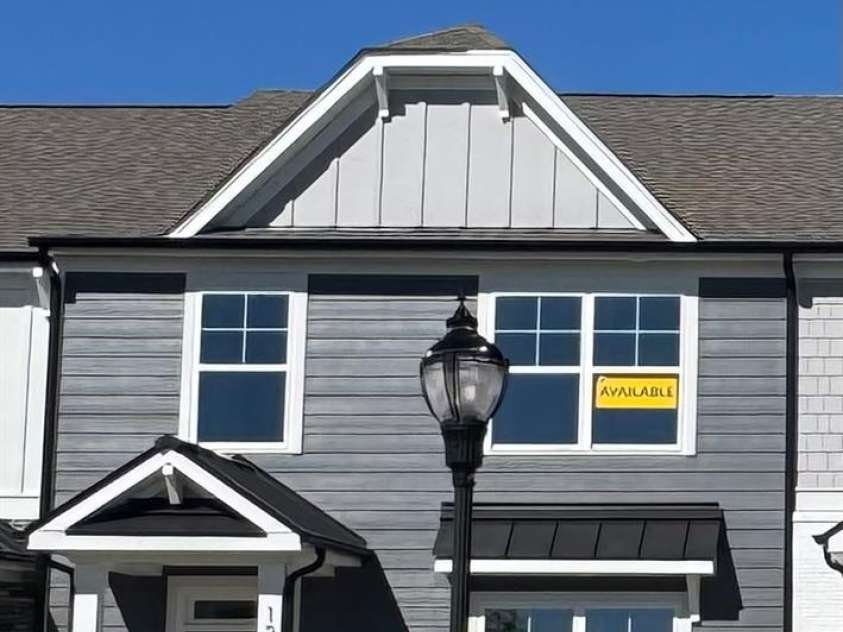 12311 Bryton Ridge Parkway, Huntersville, NC 28078.  MLS# CAR4405157, YatesRealty ID 38761. Homesite 24 features a Cambridge F floorplan