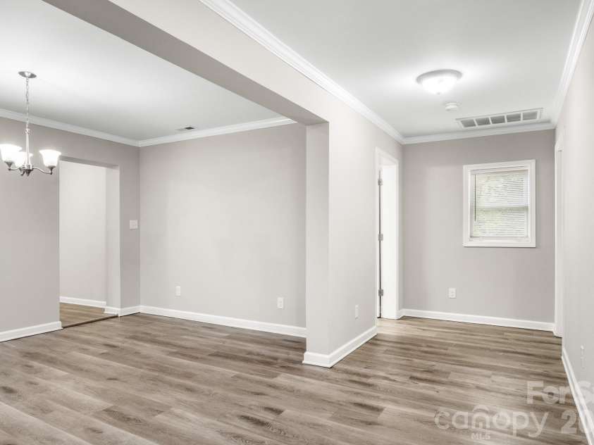 2376 US 321 Highway, Newton, NC 28658.  MLS# CAR4402152, YatesRealty ID 38763. 
