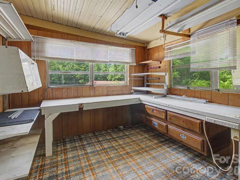 114 Old State Ten Road, Black Mountain, NC 28711.  MLS# CAR4405716, YatesRealty ID 38764. 