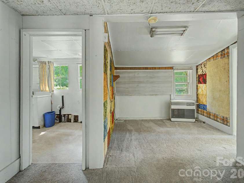 114 Old State Ten Road, Black Mountain, NC 28711.  MLS# CAR4405716, YatesRealty ID 38764. 