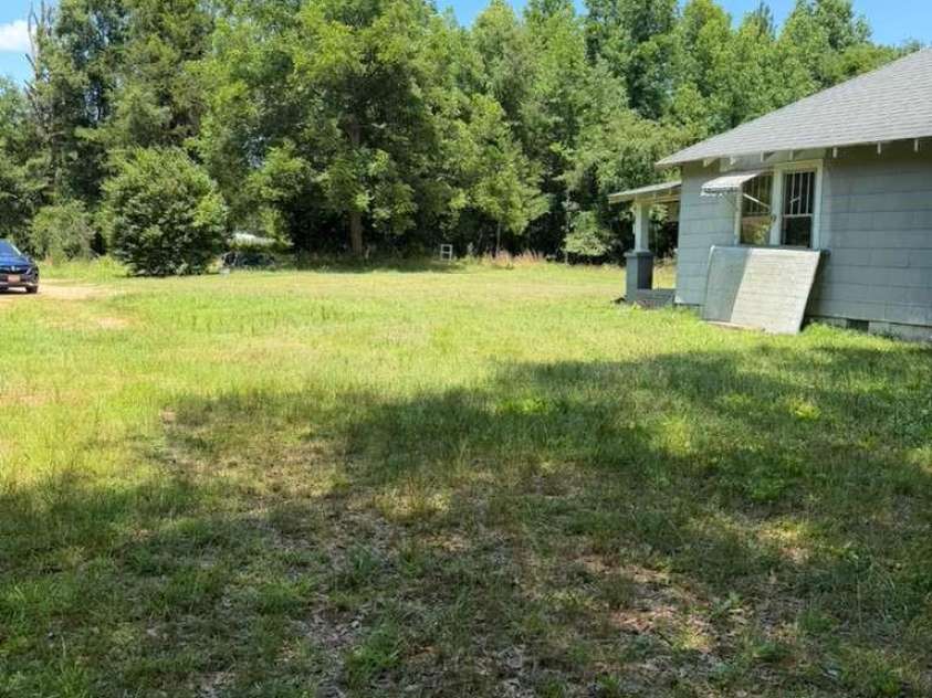 480 Hawkins Road, Union, SC 29379.  MLS# CAR4399280, YatesRealty ID 38768. 