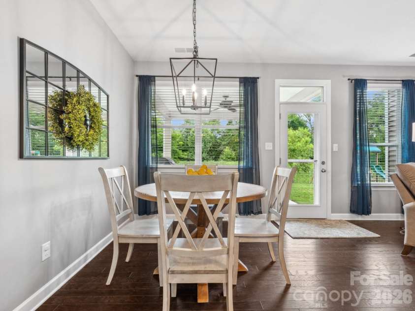 1326 Kings Grove Drive, York, SC 29745.  MLS# CAR4349451, YatesRealty ID 3877. Dining area