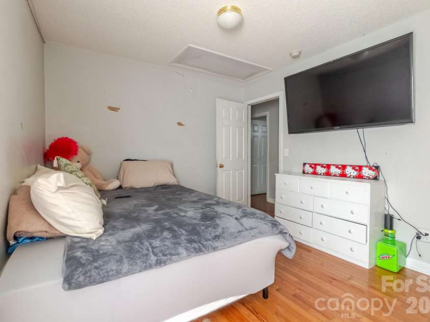 1543 Tuckers Glenn Drive, Rock Hill, SC 29732.  MLS# CAR4405907, YatesRealty ID 38770. 