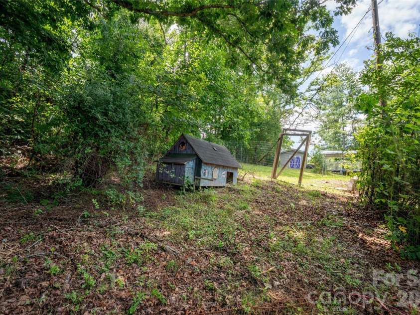 1271 Upper Brush Creek Road, Fairview, NC 28730.  MLS# CAR4398418, YatesRealty ID 38771. 
