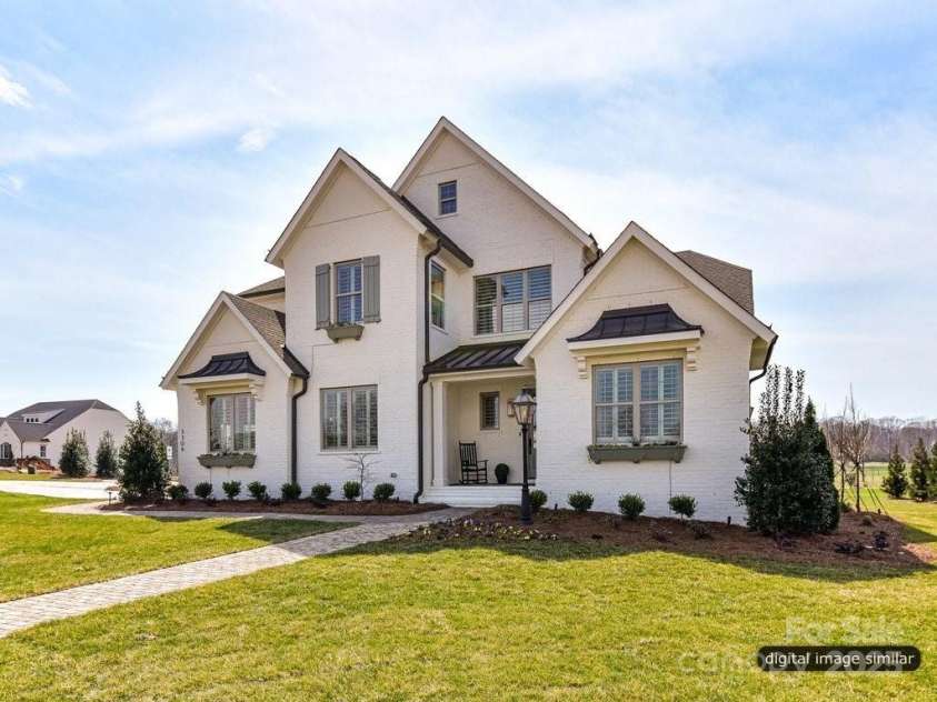 2013 Garden View Lane, Weddington, NC 28104.  MLS# CAR4234729, YatesRealty ID 3878. Select from several exterior styles
