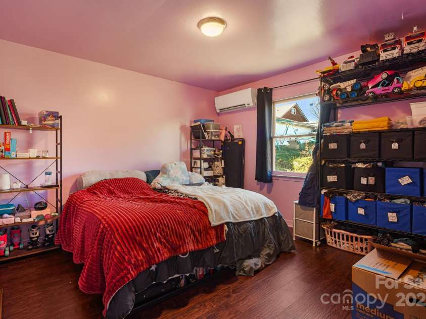 3 Elizabeth Street, Canton, NC 28716.  MLS# CAR4332078, YatesRealty ID 3878. Bedroom 1